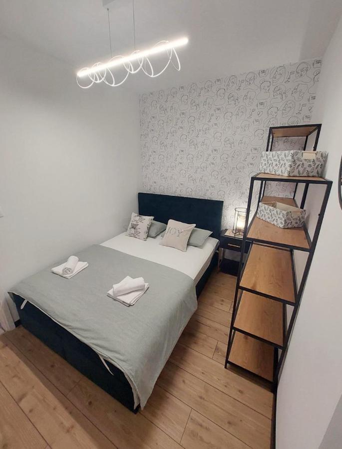 Apartment Punta Omiš Exterior foto